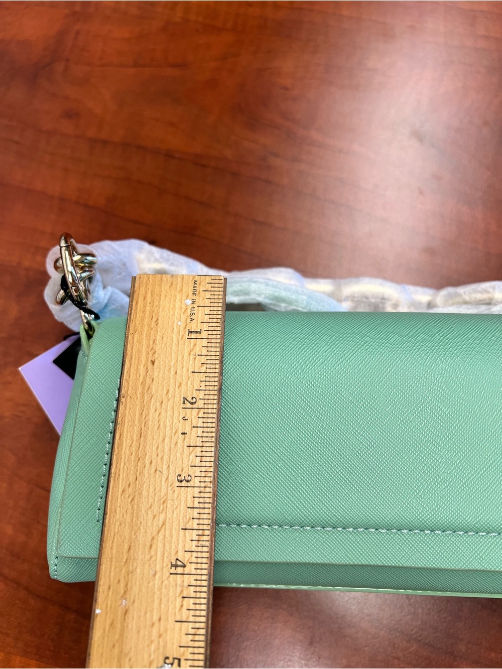Mint Green vegan leather crossbody bag with Gold Hardware and chain. NWT - Picture 10 of 10